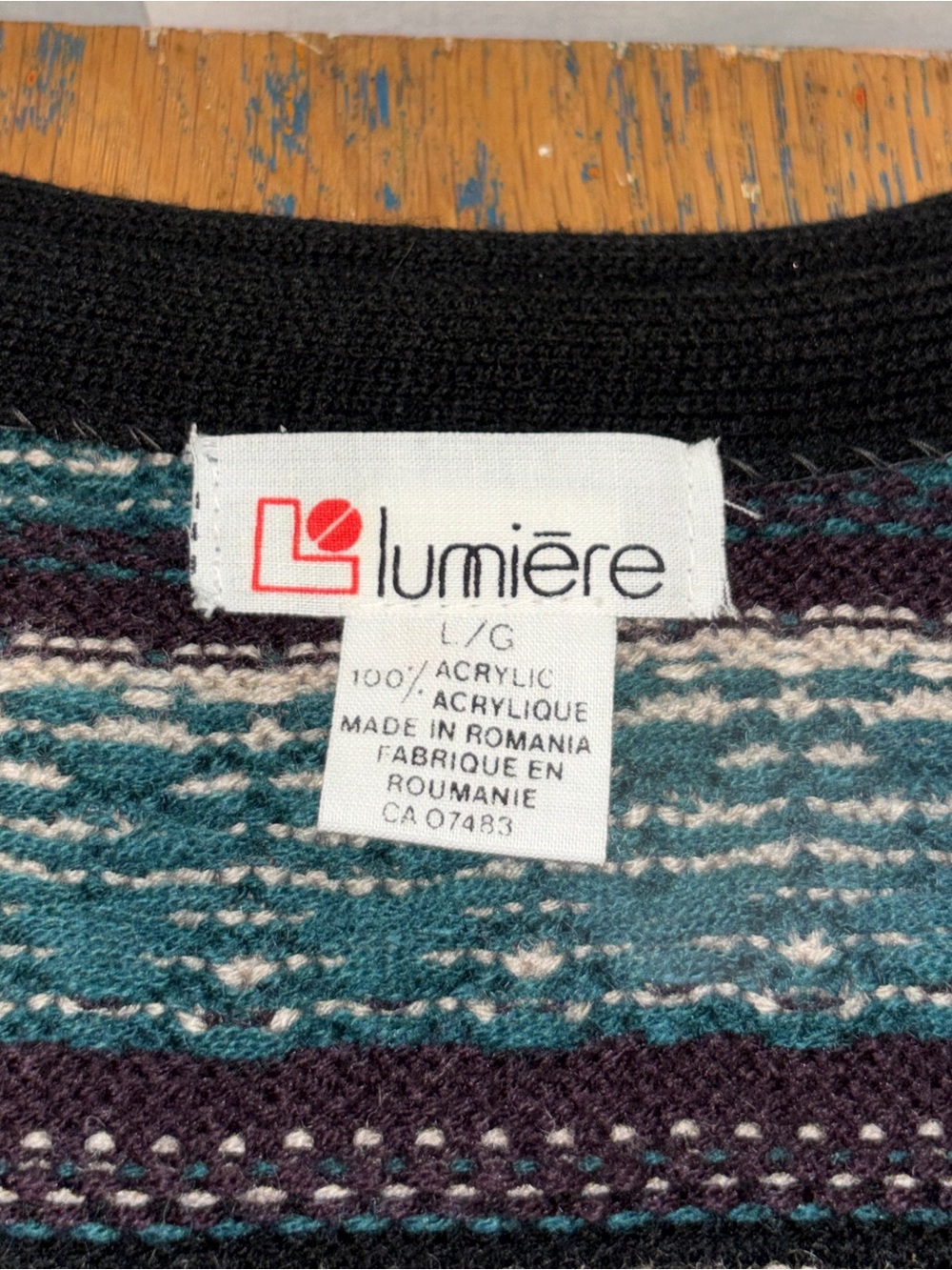 Lumière Vintage Unisex Patterned Knit Vest – L/G - Picture 2 of 9